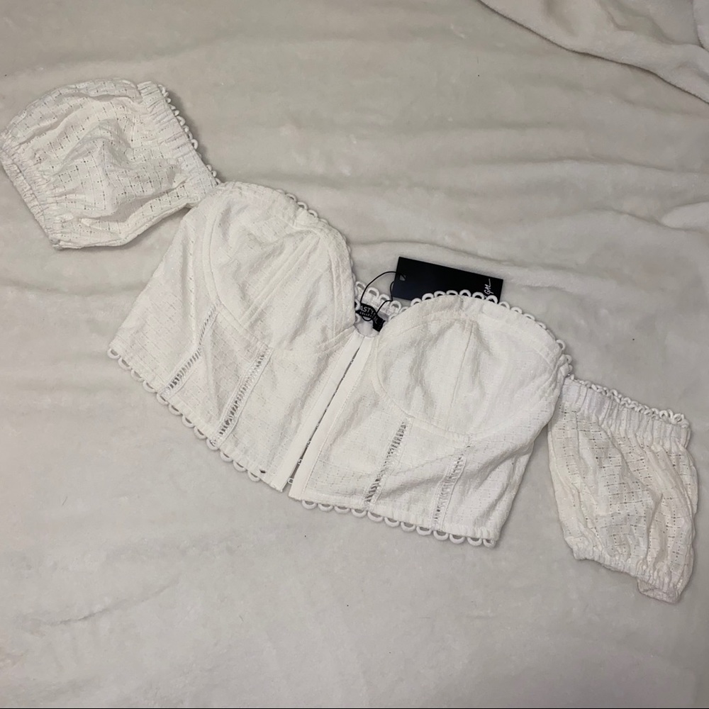 Nasty Gal hook & eye white crop too - size 10